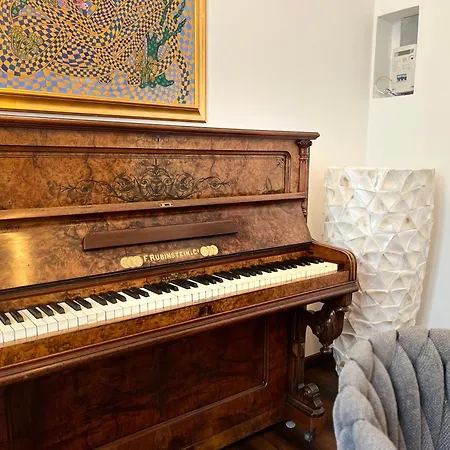 Apartment Elegance